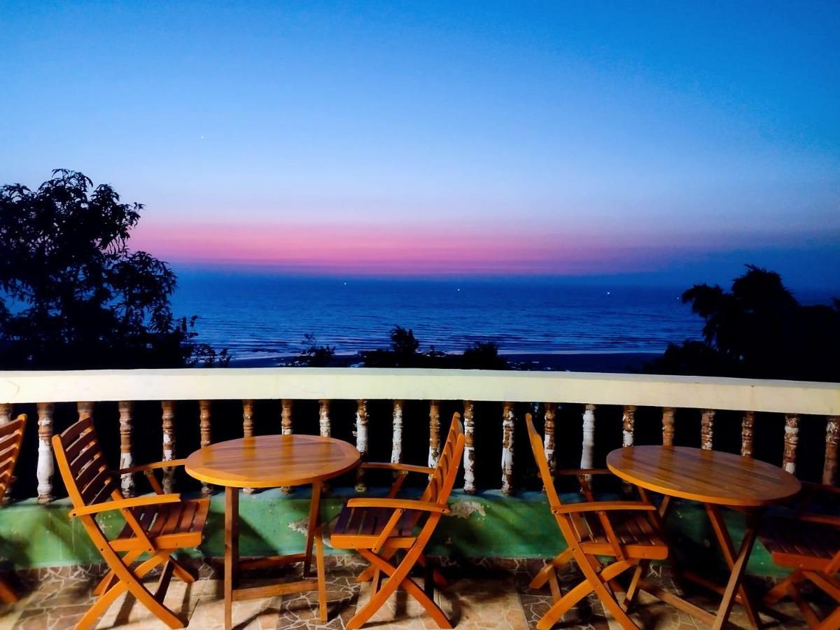 Villa Infinity By The Sea Murud (Raigad) Exterior photo